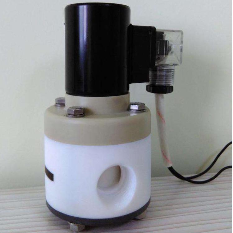 進(jìn)口法蘭四氟電磁閥
